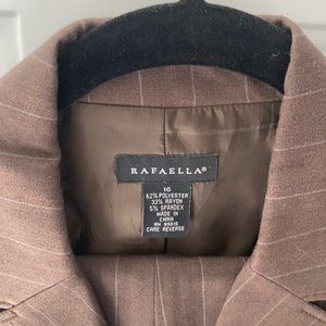 Rafael last brown suit